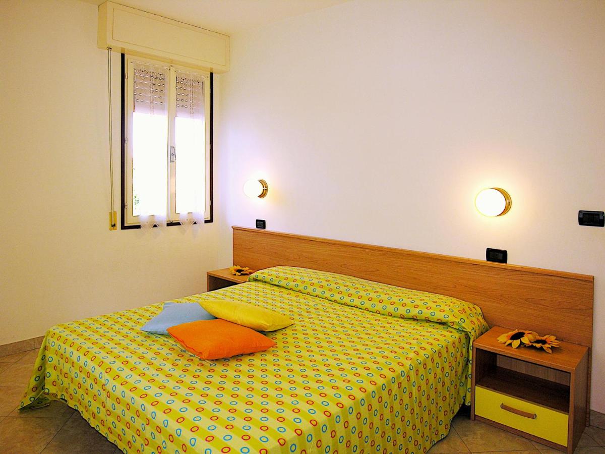 Apartment mit Balkon