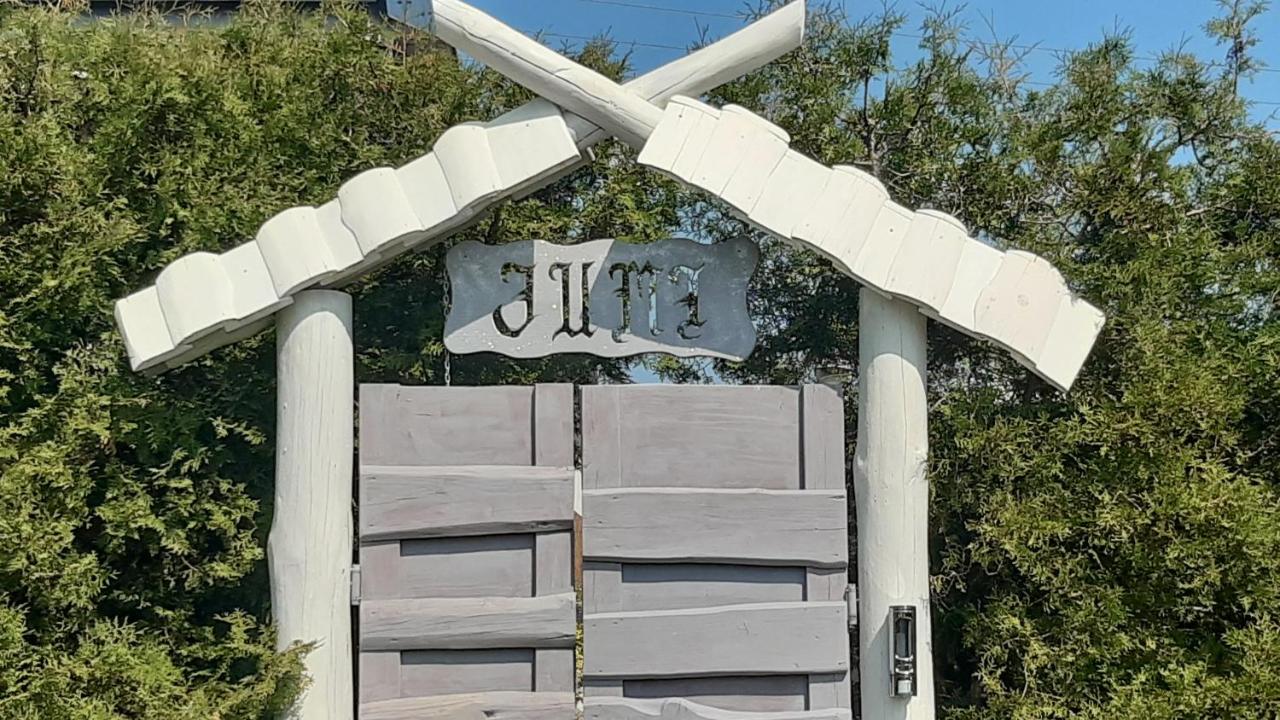 jumi - B&B Sławoszyno