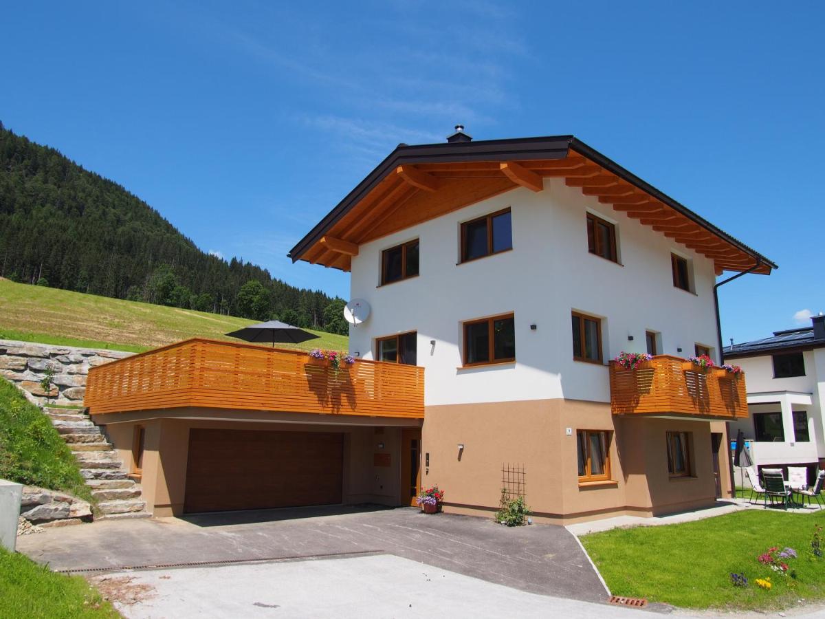 Appartment Dutzler - Bed and Breakfast St. Martin of Tennengebirge