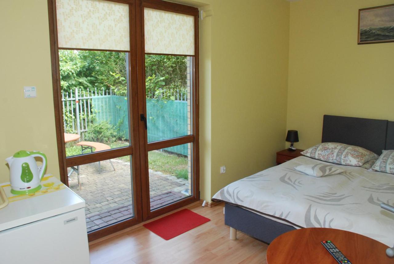 Zweibettzimmer mit eigenem Bad