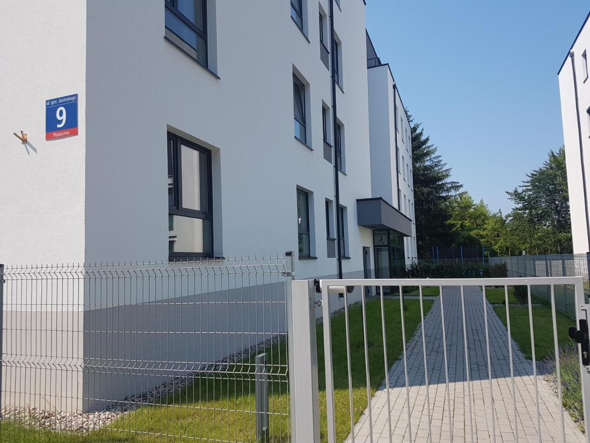 Apartament Jasińskiego z ogrodem - Ferienwohnung