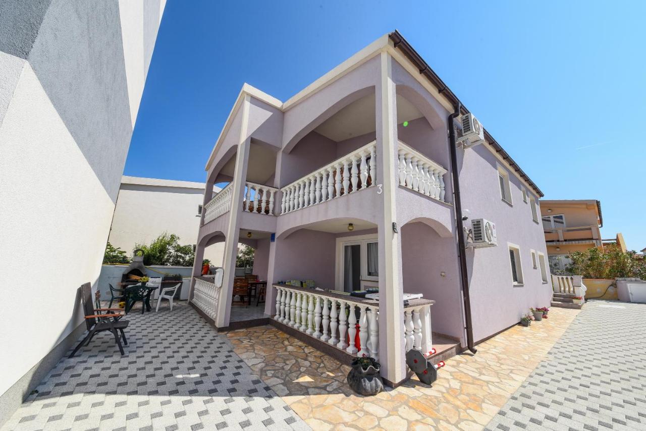 Apartamento de 2 dormitorios