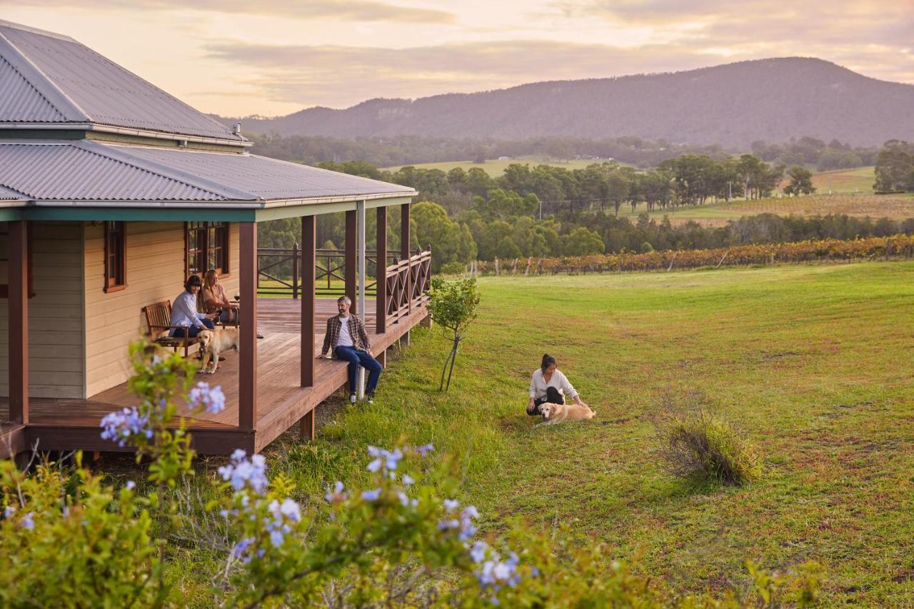 Hanging Tree Wines - B&B
