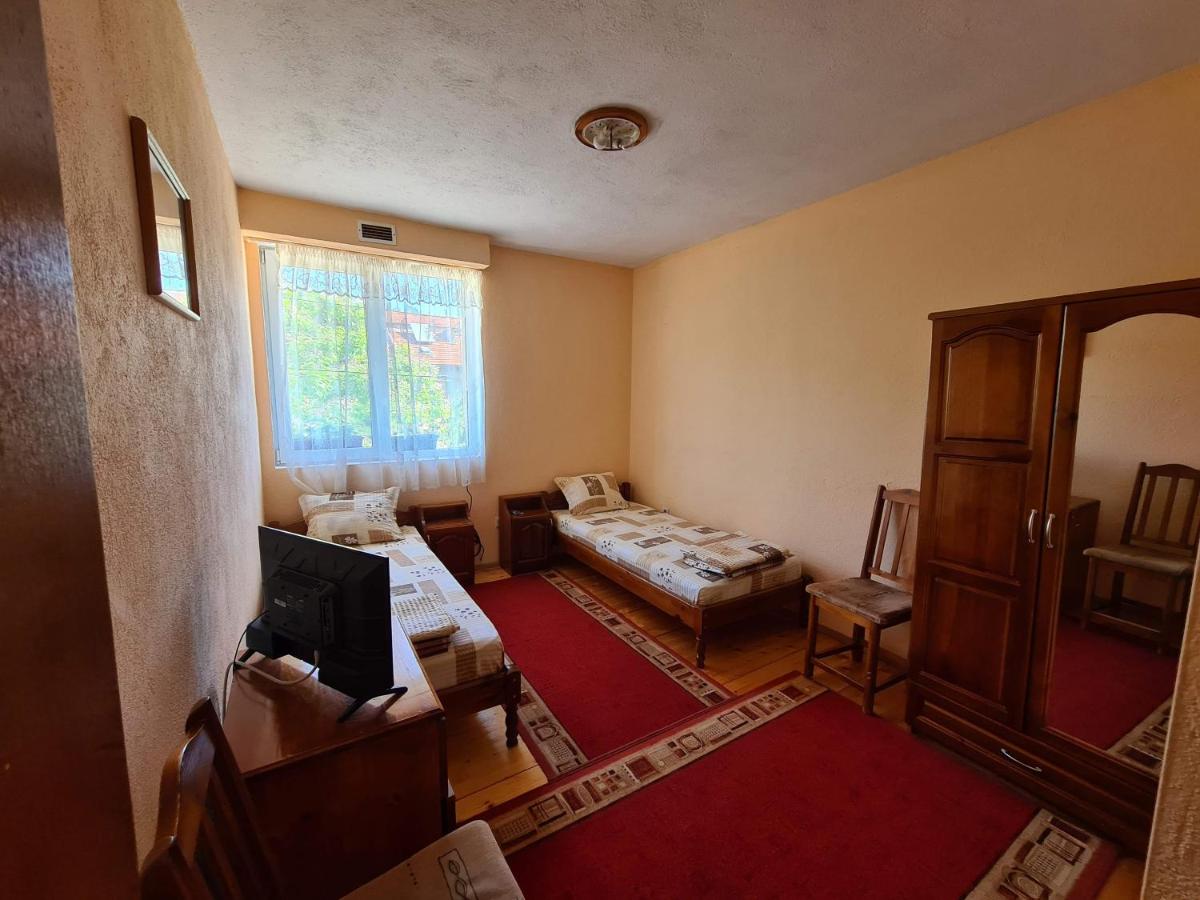 Twin Room with Shared Bathroom