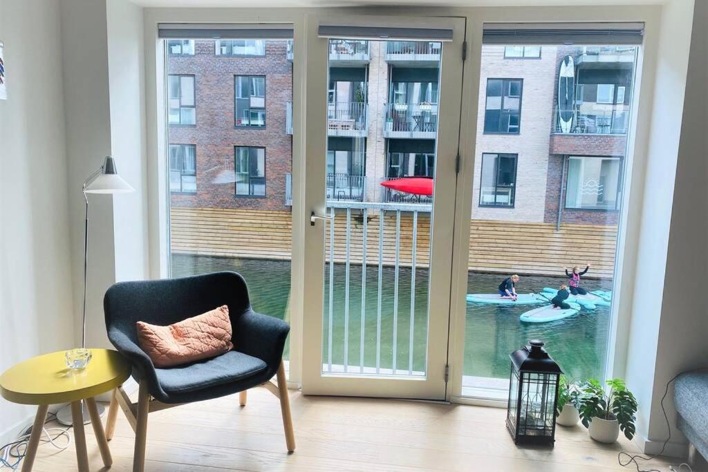 B&B Copenaghen - 2Floors New Apartment & Charming Canal Surrounding - Bed and Breakfast Copenaghen