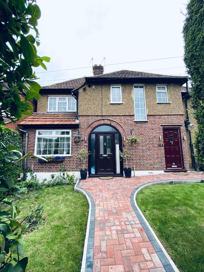 The Film Studio Appartement 5 min to Harry Potter - B&B