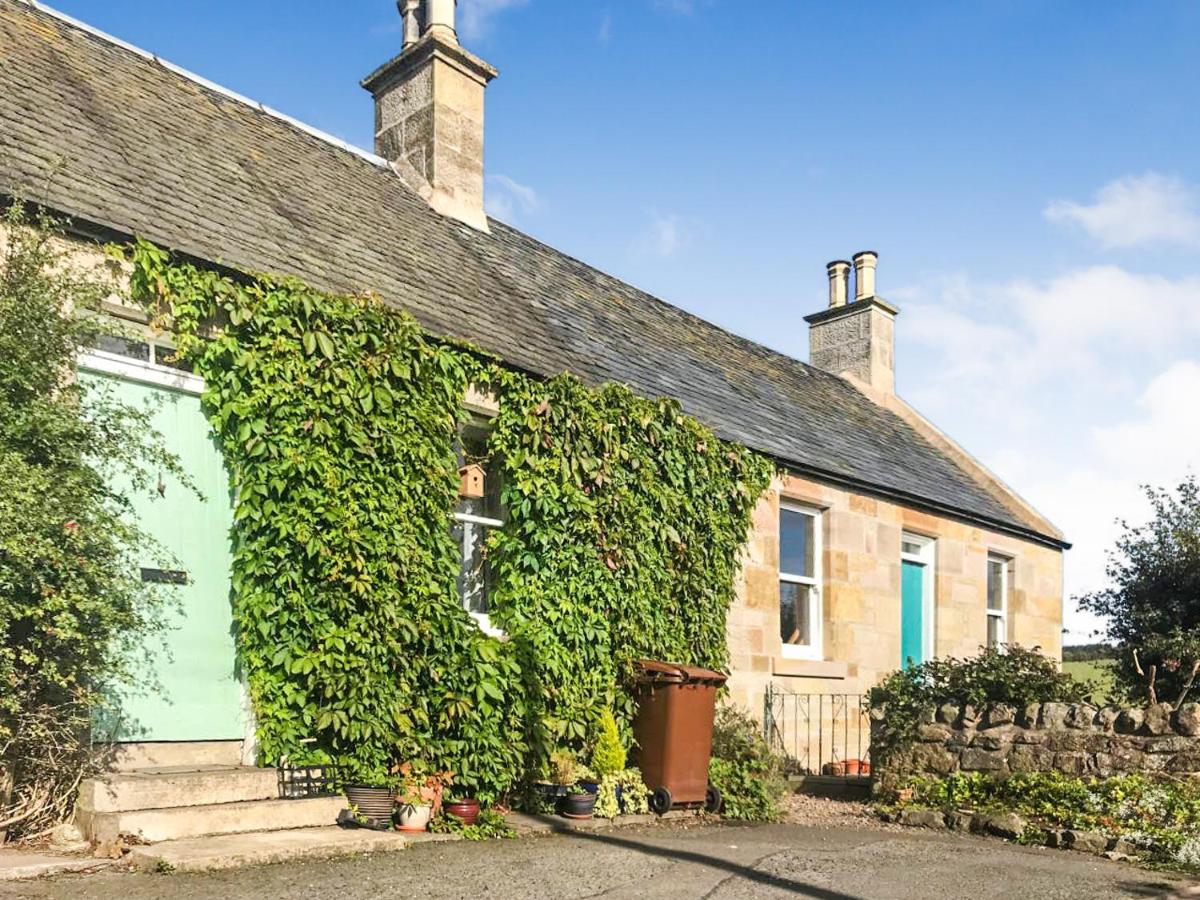 Borthwick Castle View - B&B