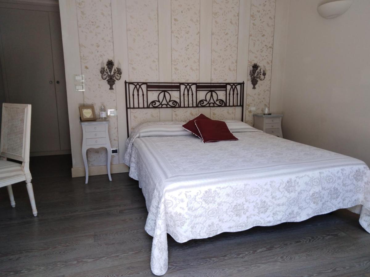 Doppel-/Zweibettzimmer mit Bergblick