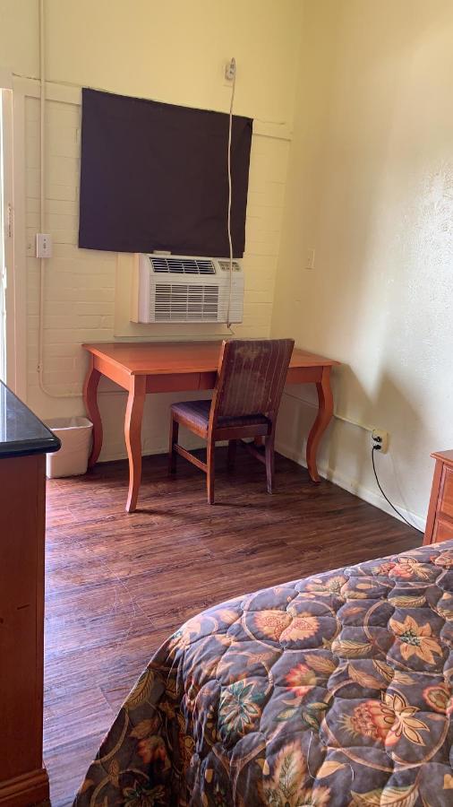 Economy Single Room