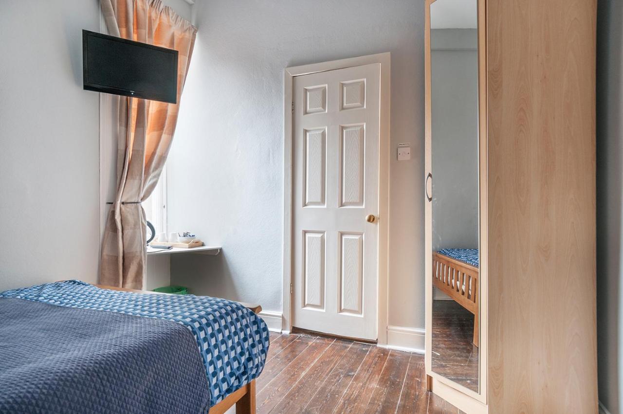En Suite Petite Double Room