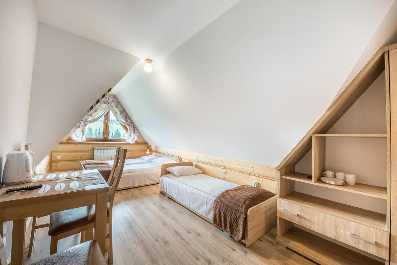 Chambre Triple – Vue sur Montagne