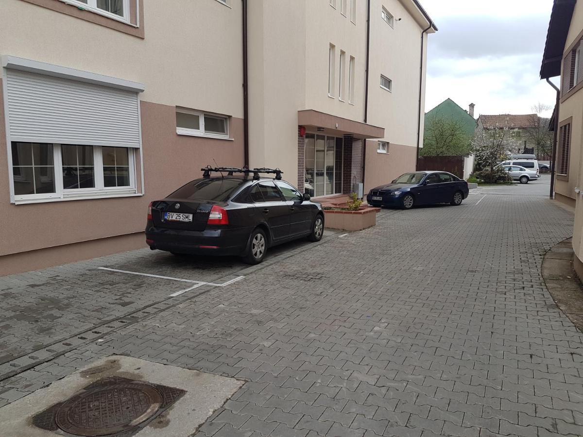 Schiller Apartment 57 - Free private parking - B&B