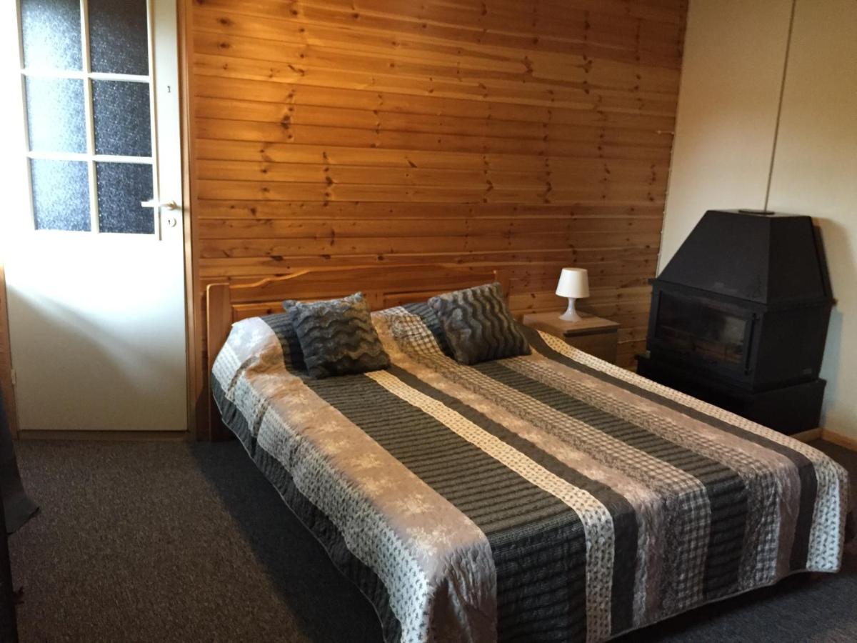 Camera Doppia con Letti Singoli con Bagno Privato 