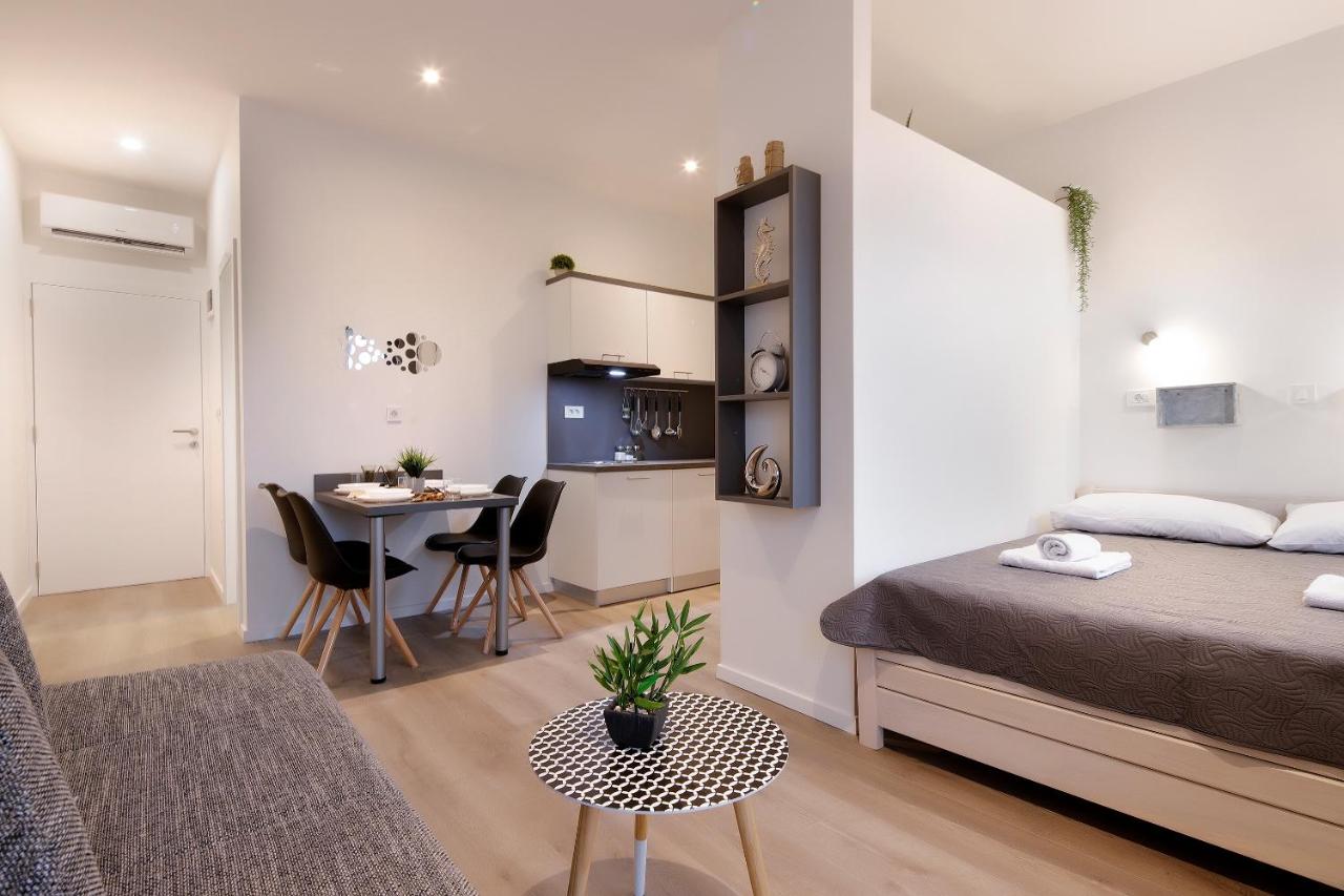 Studio Apartment with Sea View