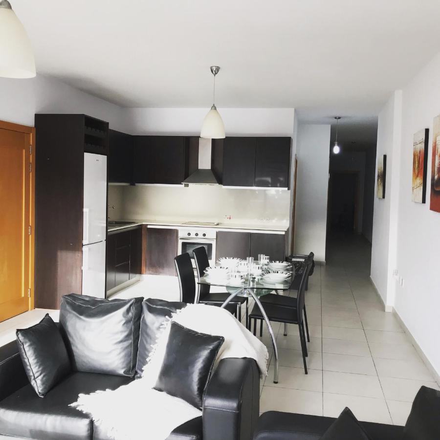 Appartamento con 3 Camere da Letto