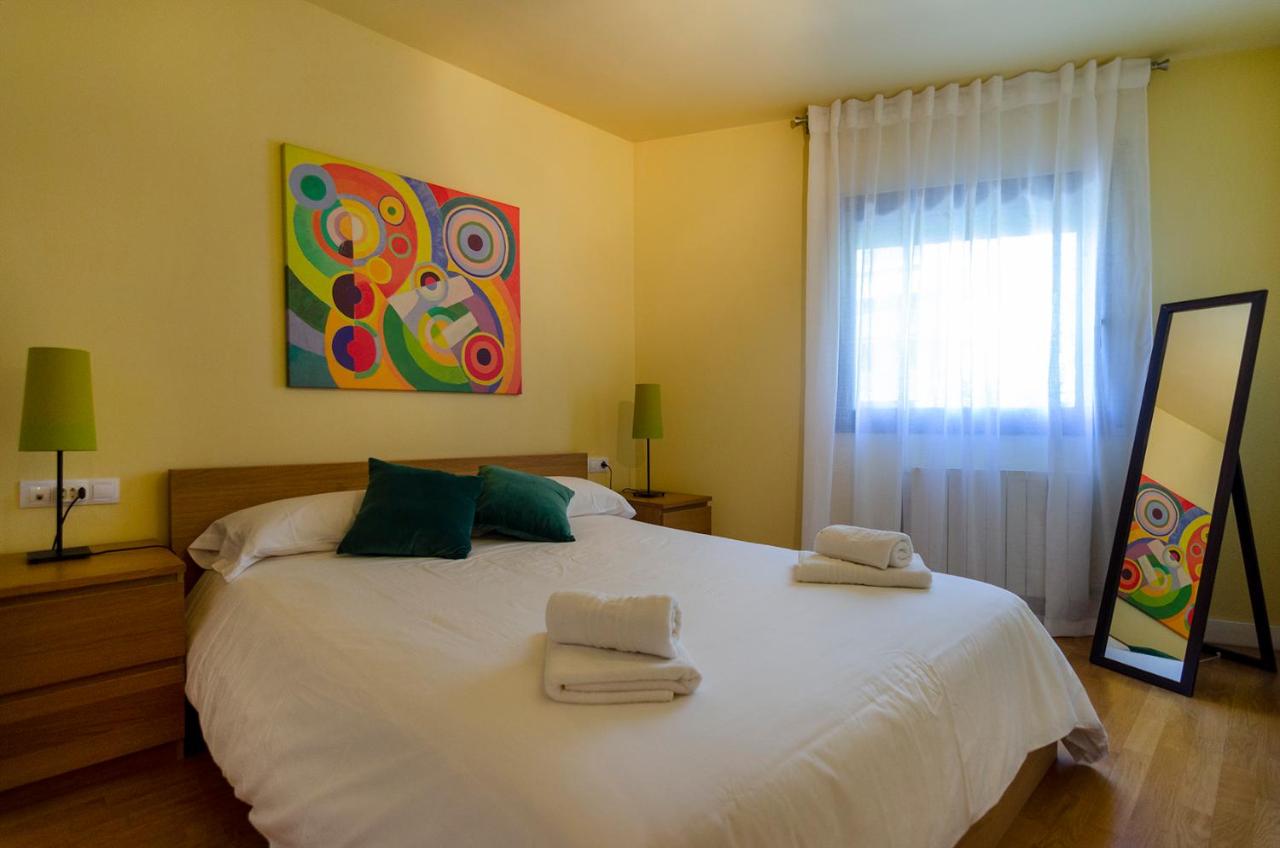 B&B Girona - Devesa Park Apartment with Private Parking - Bed and Breakfast Girona