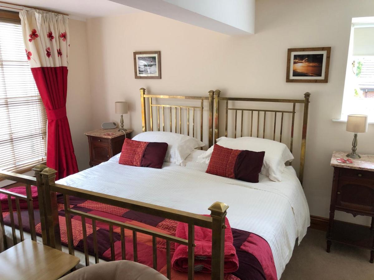 Double or Twin Room - First Floor