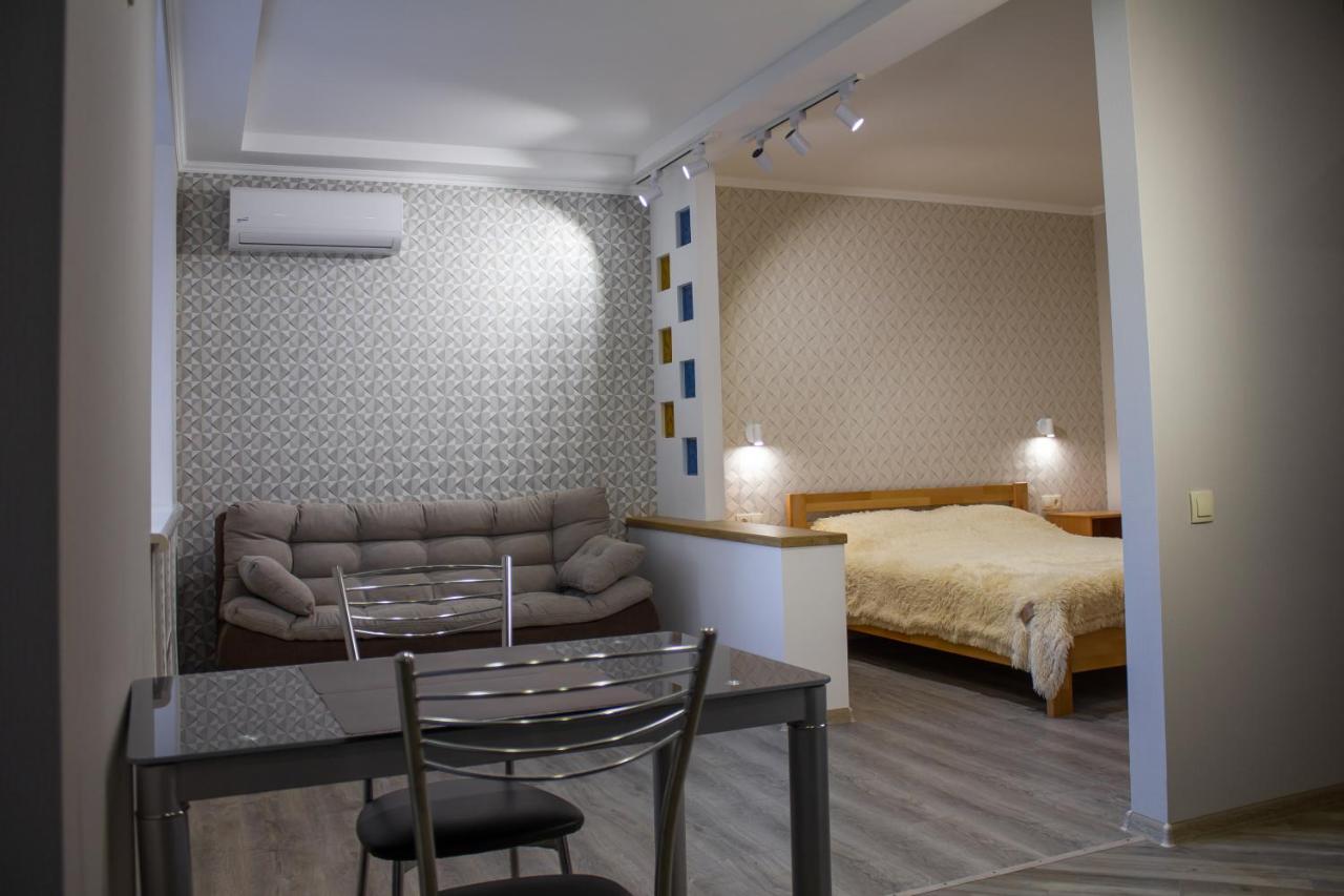 B&B Vinnytsia - Уютная VIP-студия в центре. - Bed and Breakfast Vinnytsia