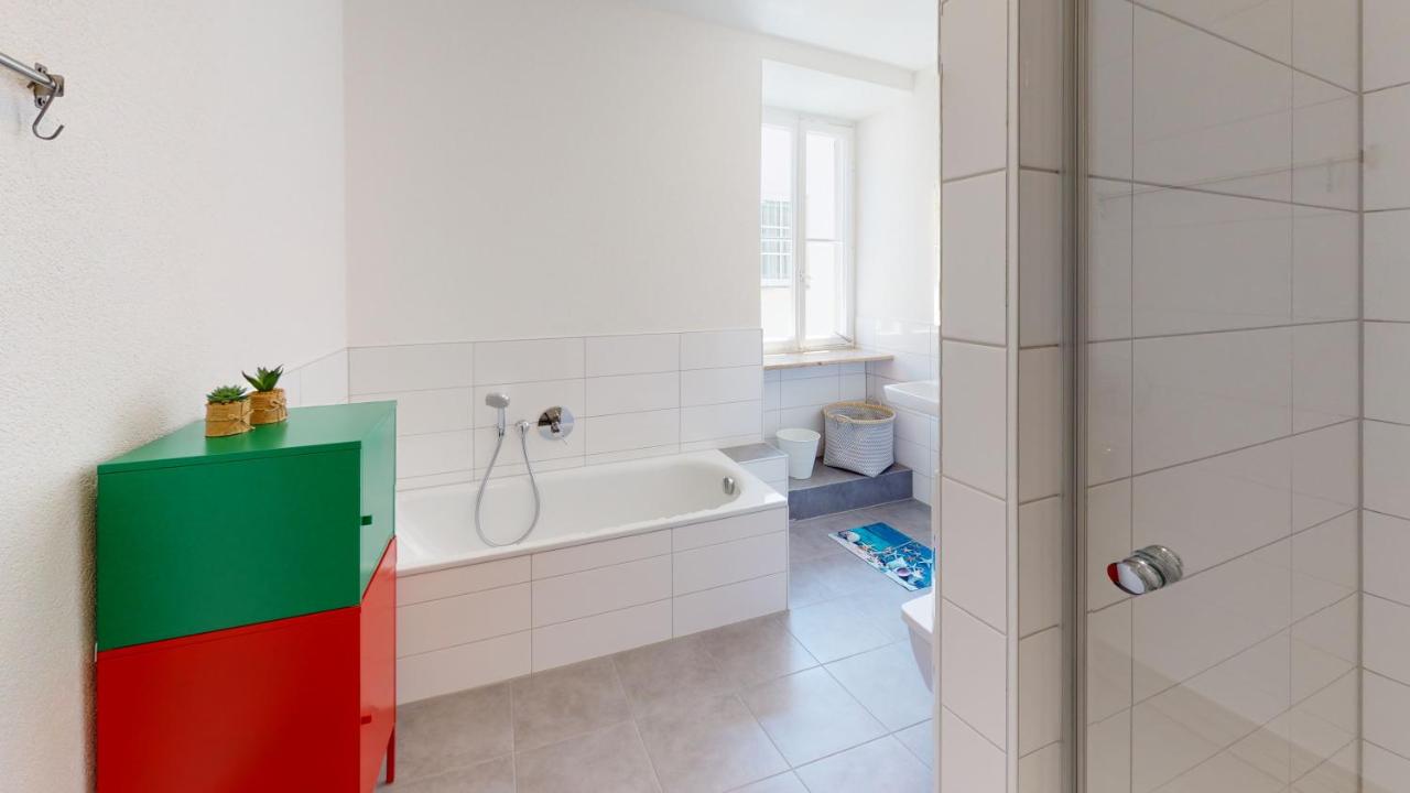 Habitación Individual con baño compartido