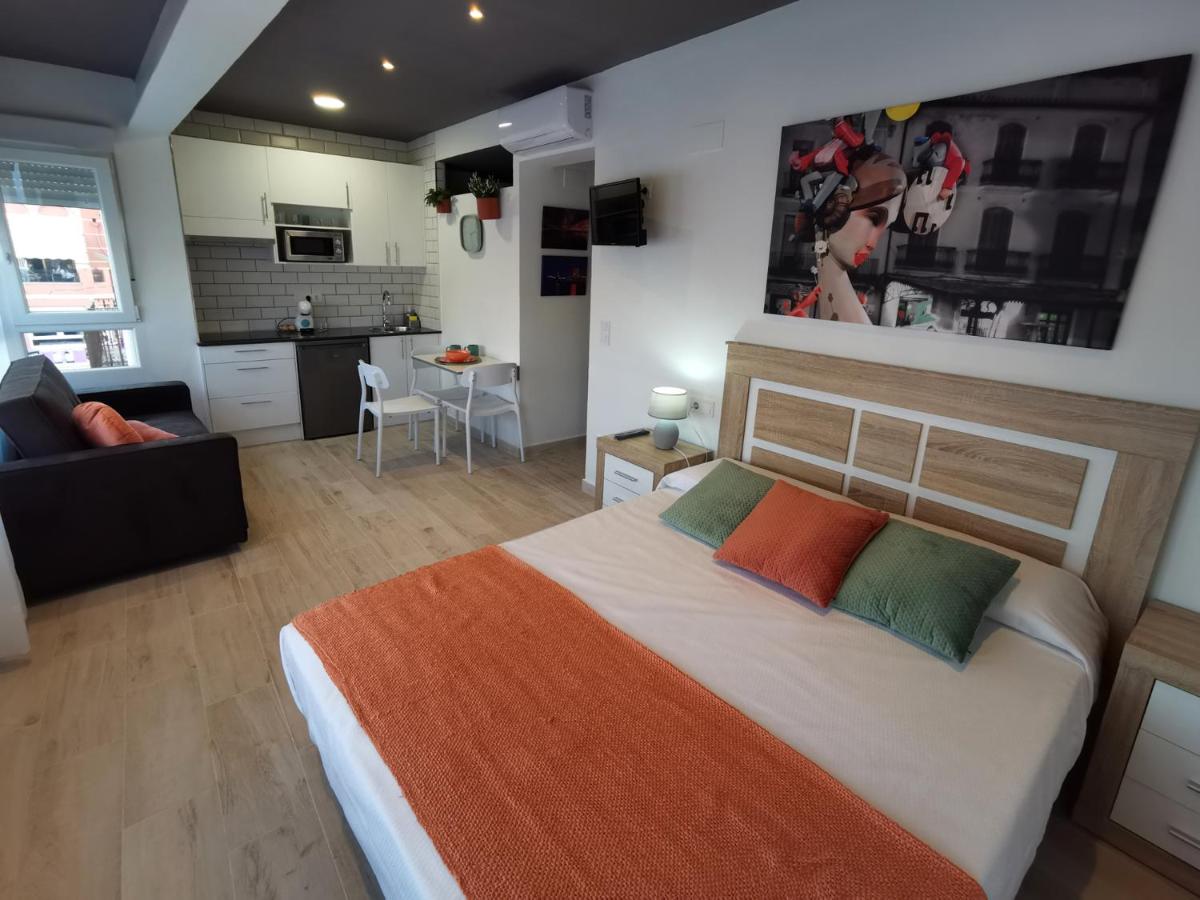 Estudios Placeta dels Bous - Plaza Constitución - B&B Benicarló