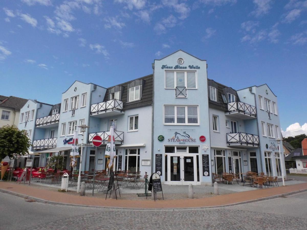 Blaue Welle 08 - B&B