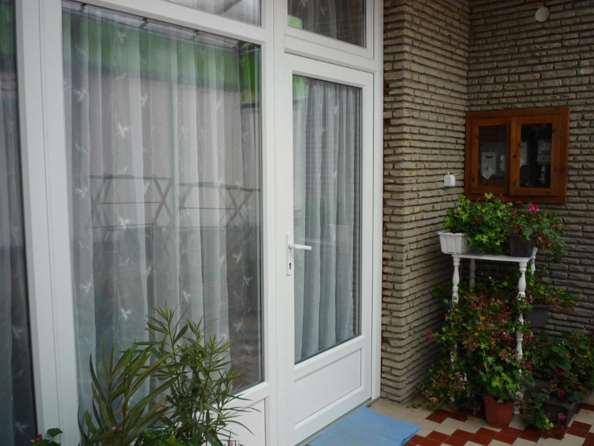 Zsigmond Vendeghaz - Bed and Breakfast Keszthely