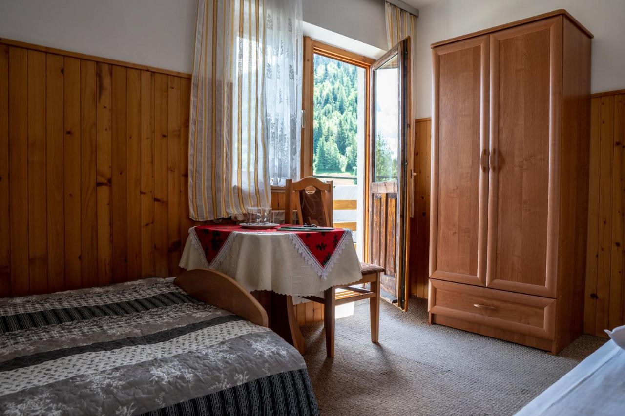 Chambre Double - Vue sur Montagne