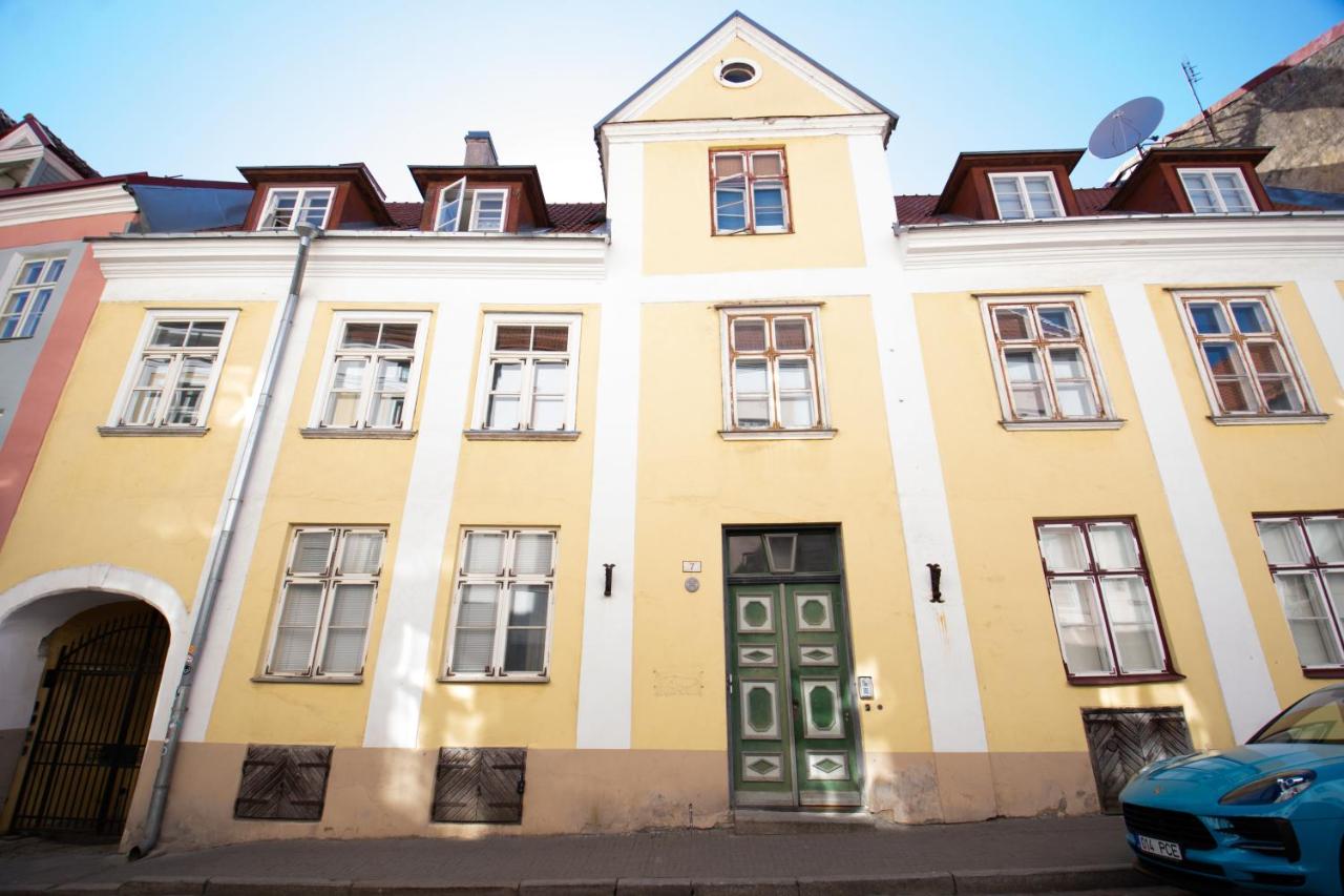Tallinn City Apartments Old Town Toompea - B&B
