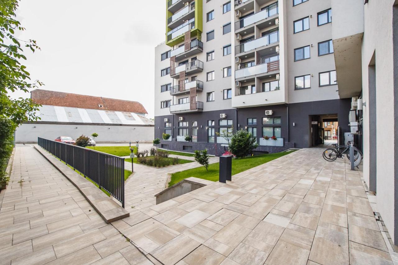 Sunny View 2 Bedroom Central Apartment - B&B