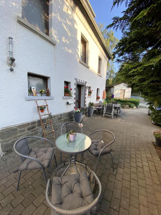 B&B Hatzfeld - Fewo Lindenhof - Bed and Breakfast Hatzfeld