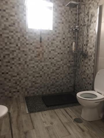 Doppelzimmer mit Gemeinschaftsbad