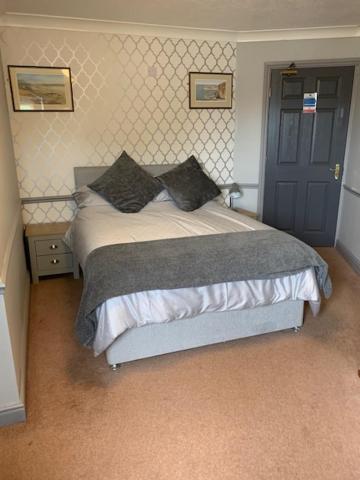 B&B Llangefni - Tafarn Y Rhos - Bed and Breakfast Llangefni