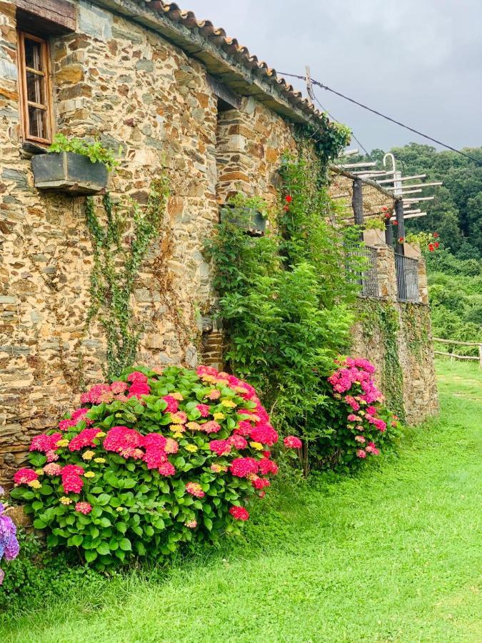 CAN LLOBET Espai Rural Slow - B&B Fogars de Montclús