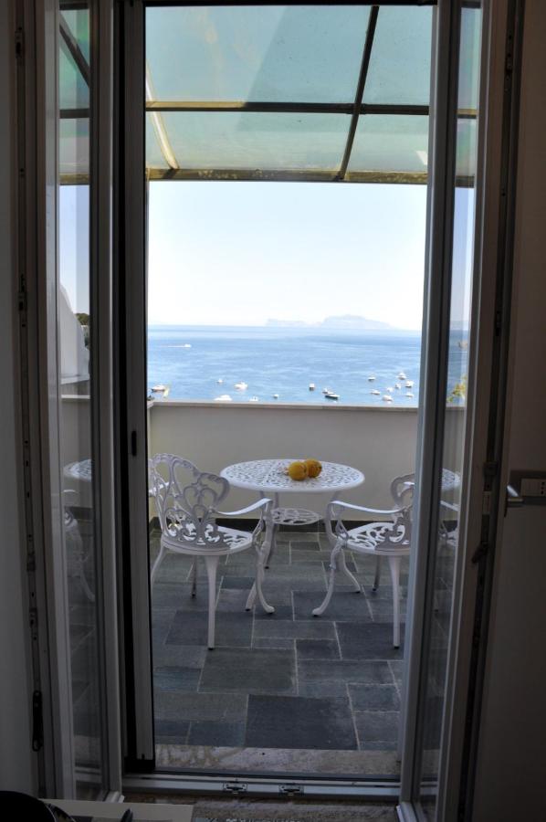 B&B Procida - Calise Guest house - Bed and Breakfast Procida