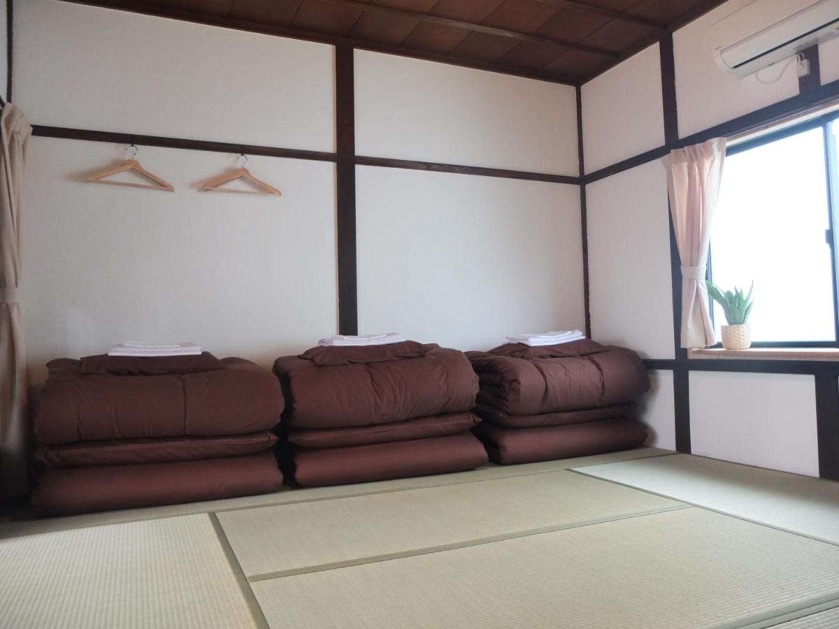 Triple Room with Shared Bathroom