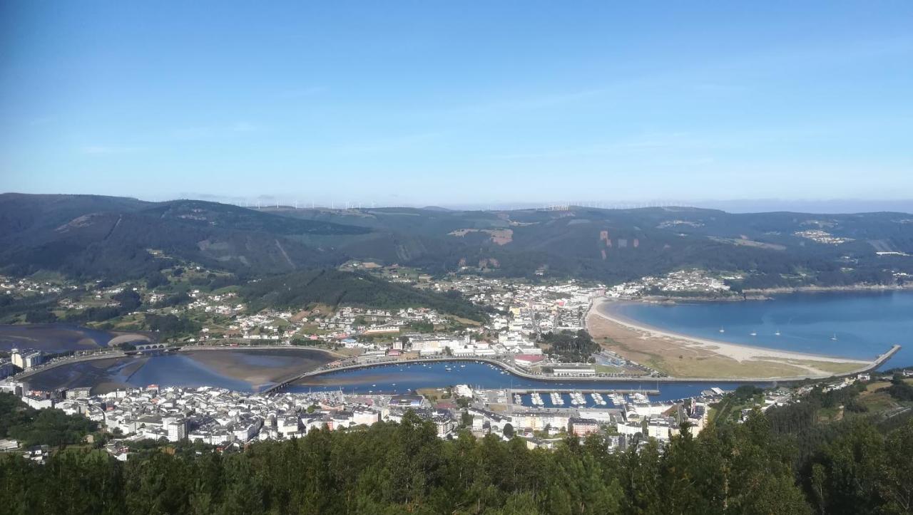 10 mts de la Playa de Covas - Viveiro con piscina Resurrection fest - B&B Viveiro