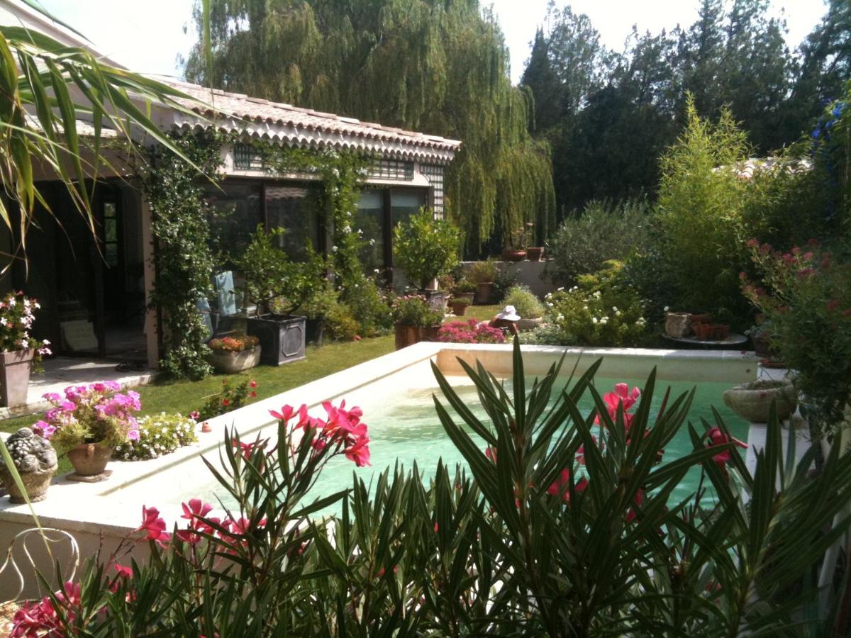 B&B Eyragues - Le Clos Martin - Bed and Breakfast Eyragues
