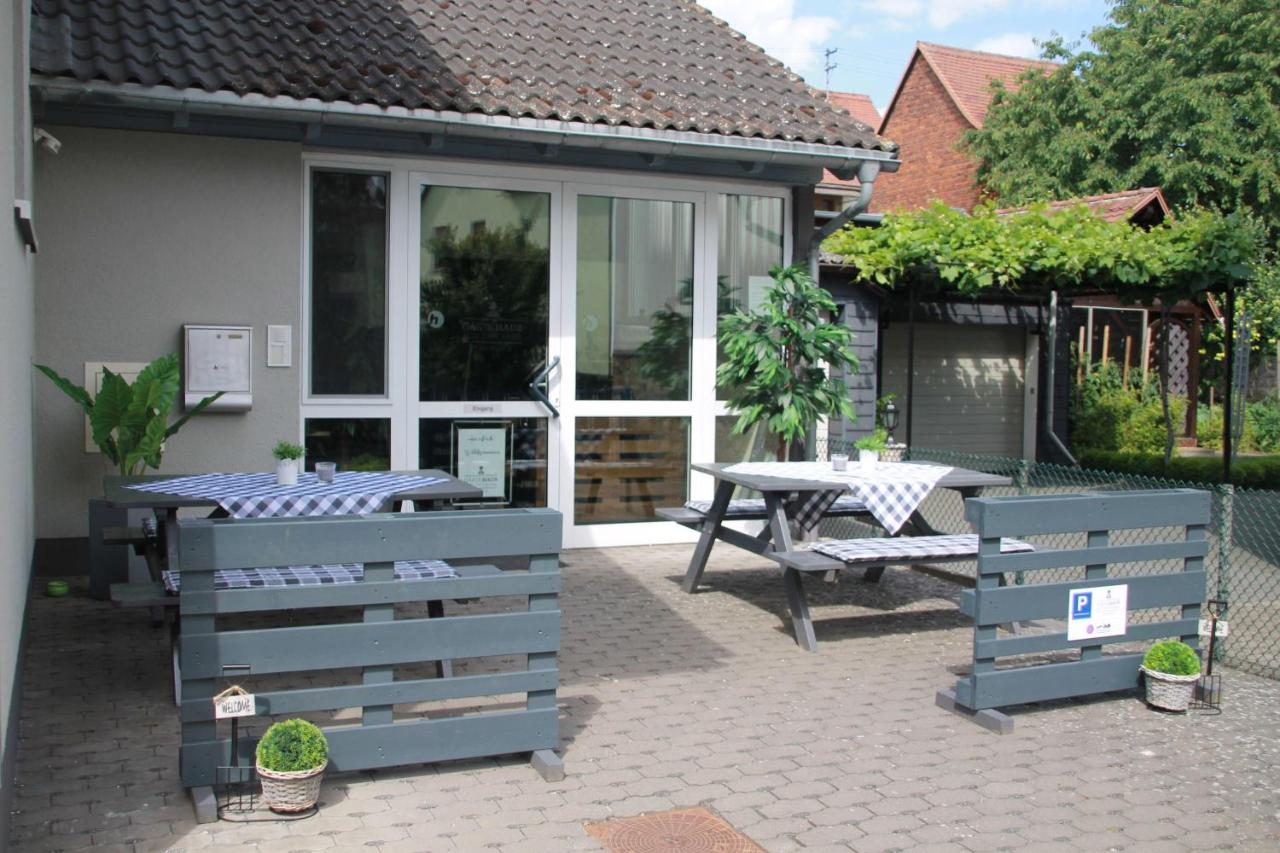 B&B Wetzlar - Gaestehaus-Alte-Druckerei-Wetzlar - Bed and Breakfast Wetzlar