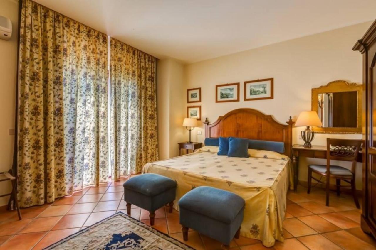 Chambre Double ou Lits Jumeaux avec Balcon