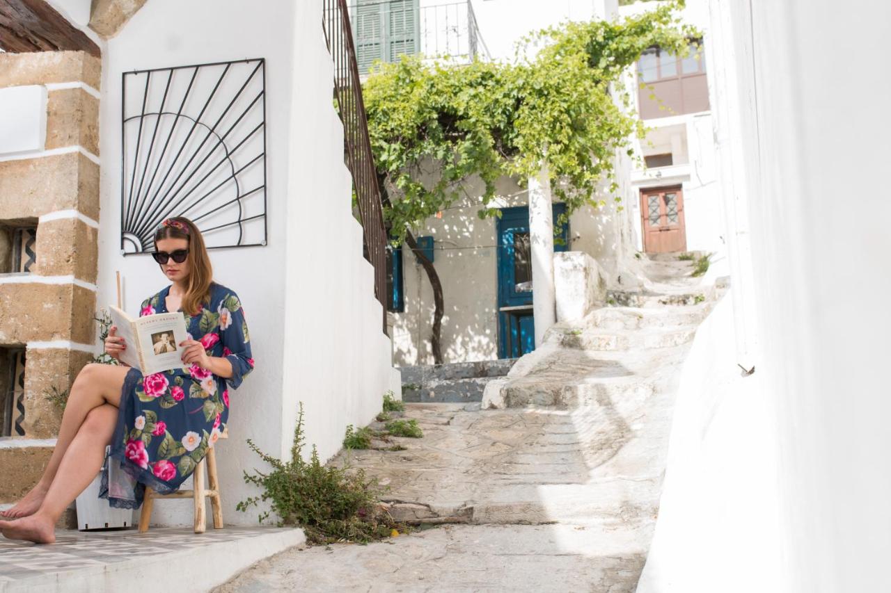 Studio Cozy - In the Heart of Skyros Village - B&B