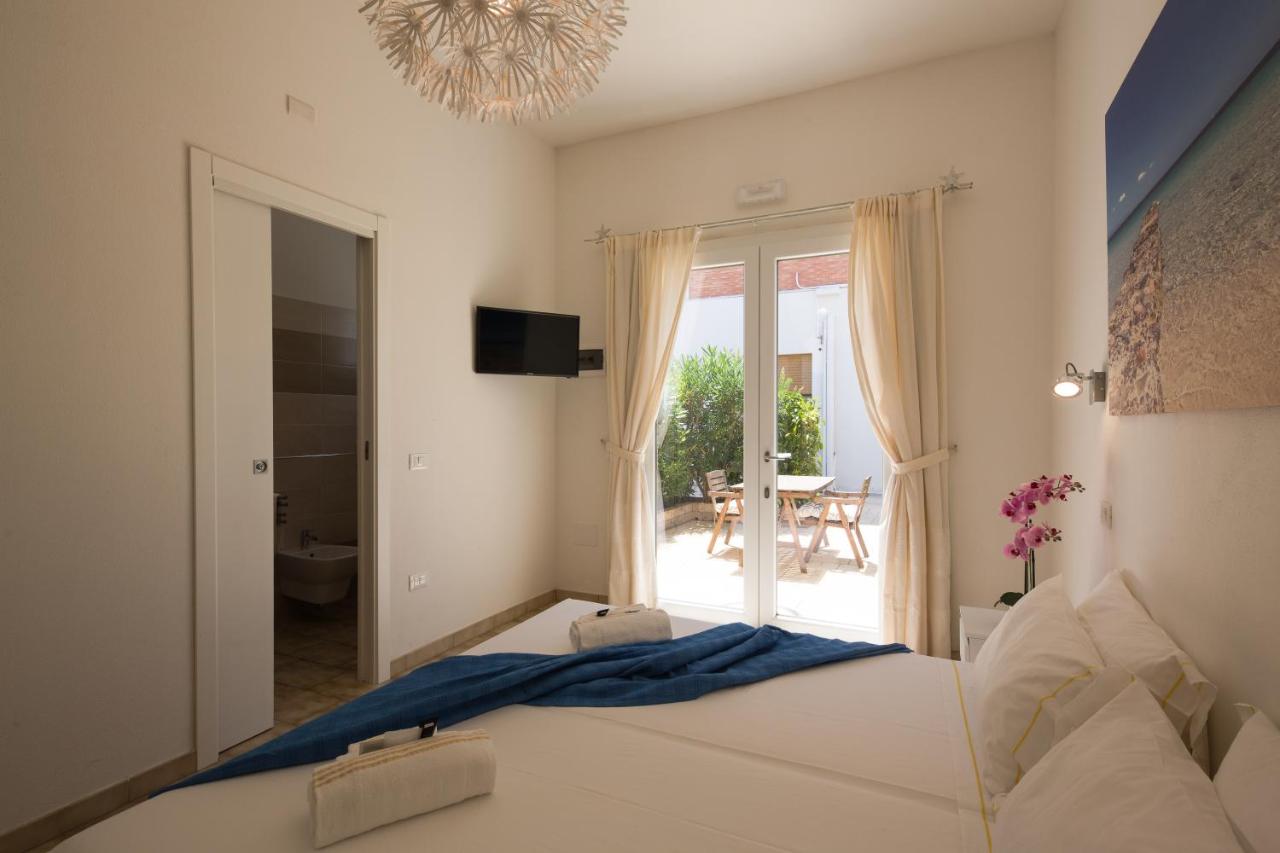 B&B Pula - Coru e Mari - City Center & Private Parking - Bed and Breakfast Pula