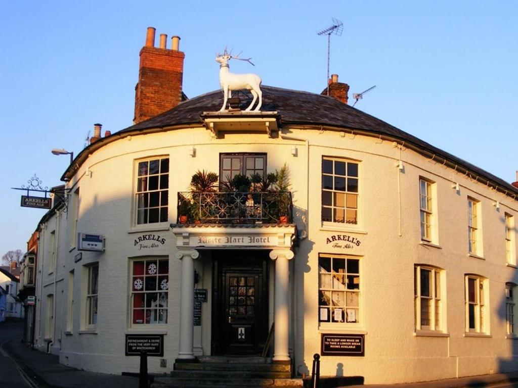 B&B Whitchurch - The White Hart - Bed and Breakfast Whitchurch