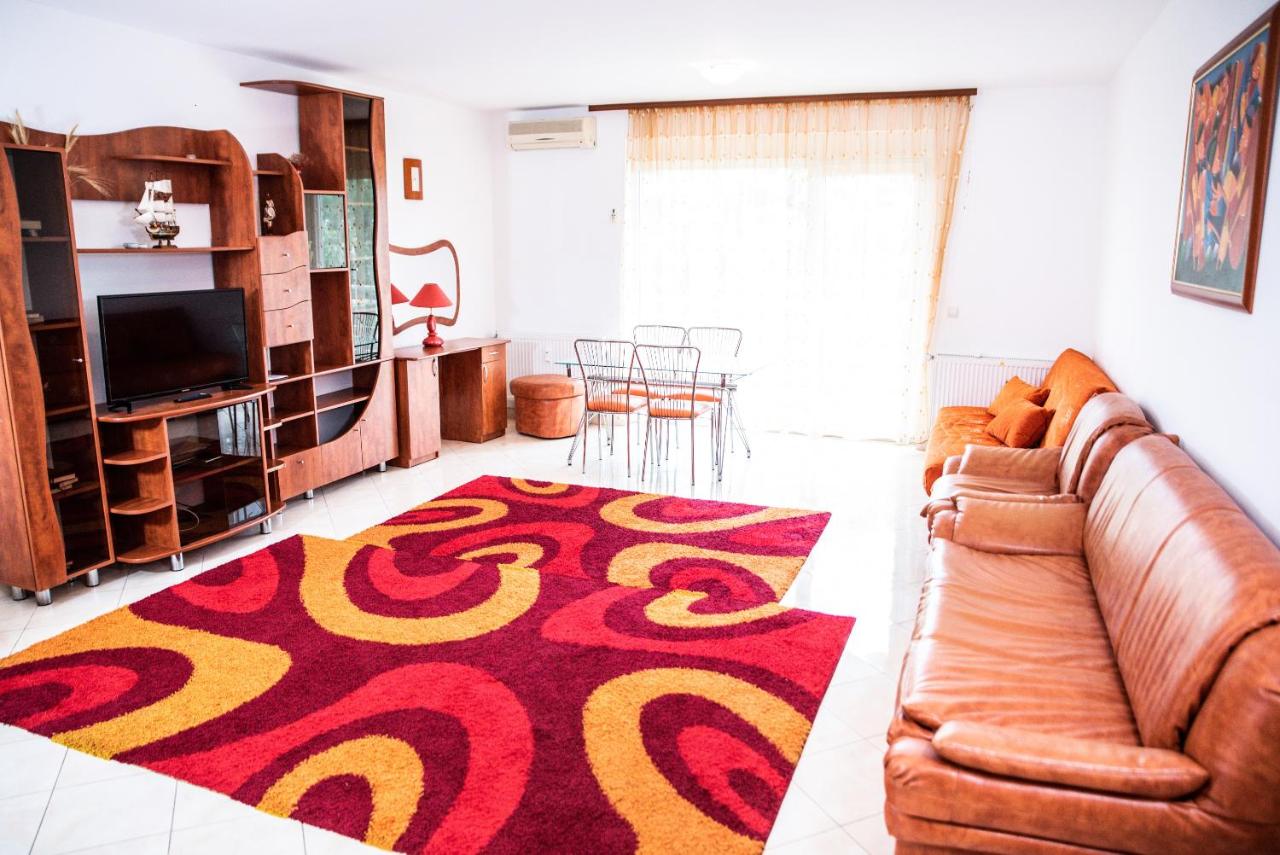 Appartement 2 Chambres Supérieur avec Balcon (6 Adultes)