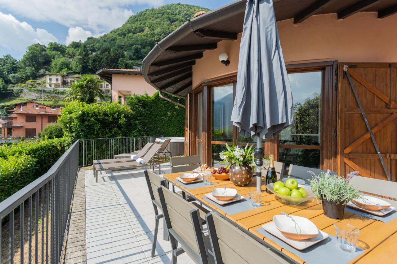 Villa Castello with jacuzzi & priceless view by Rent All Como - Ferienwohnung