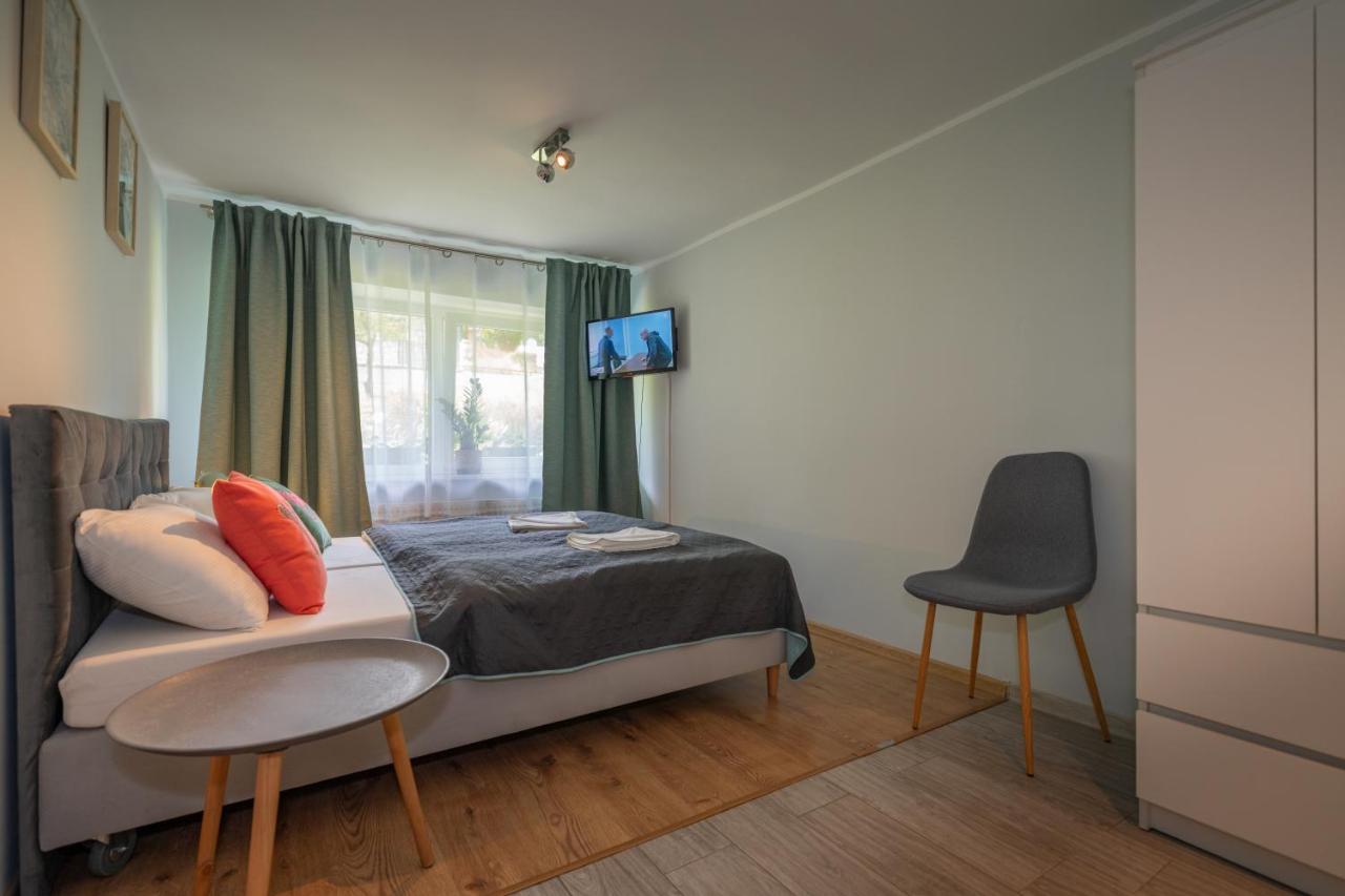 Tweepersoonskamer met een Eigen Externe Badkamer