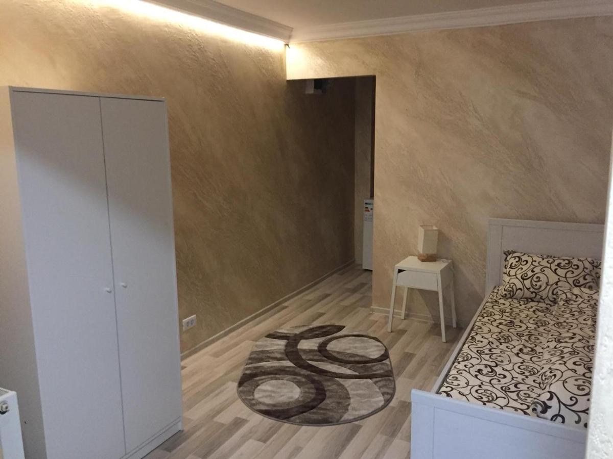 Feeling Home 1 Room Studio - Dorobanti - Bed and Breakfast