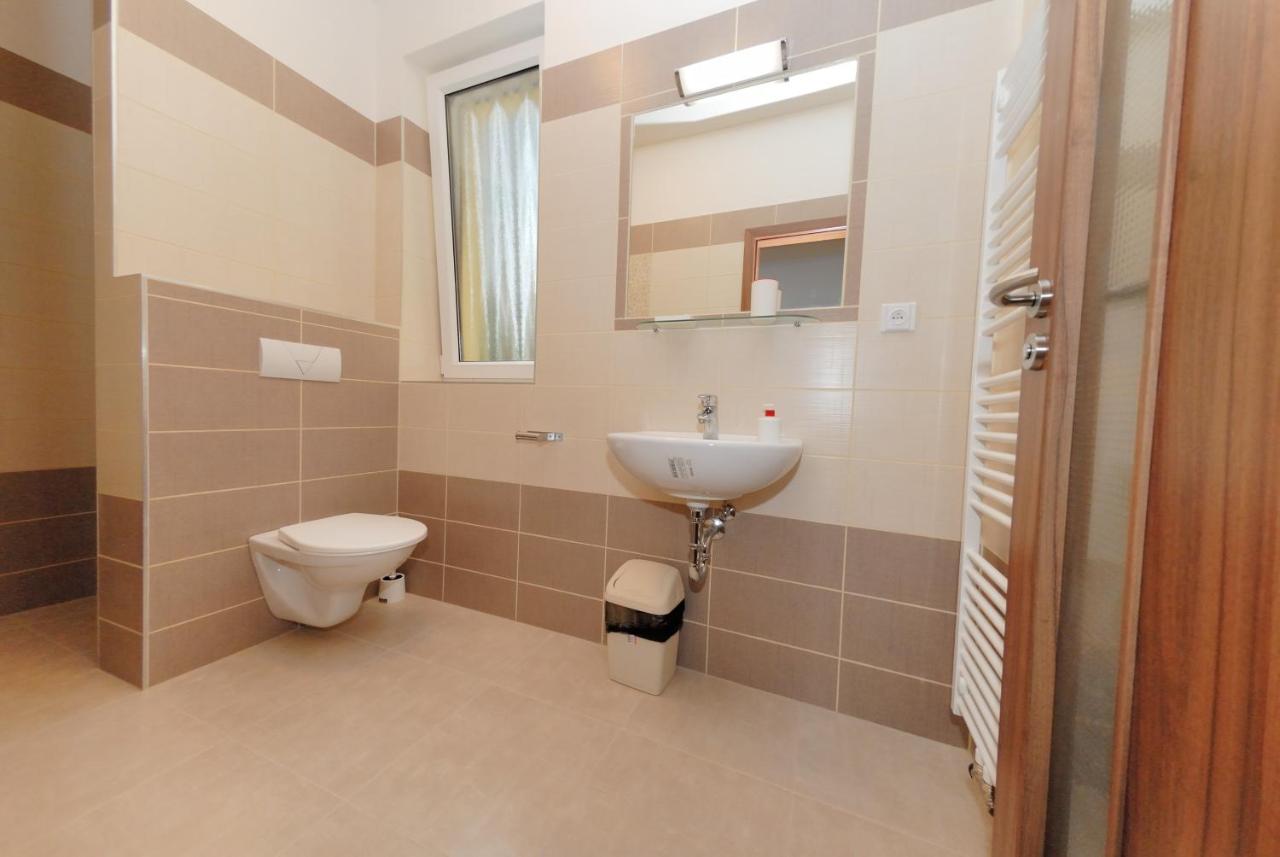 Pension Adrie - Ferienwohnung