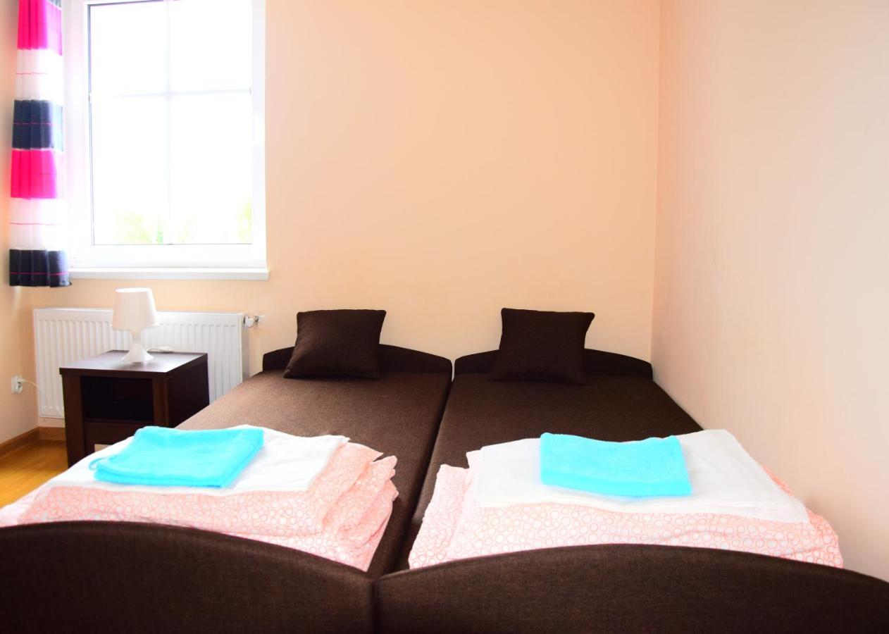Dreibettzimmer mit Bad