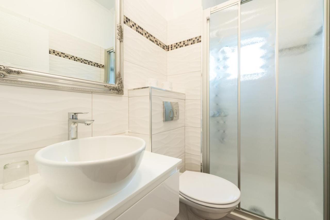 Camera Matrimoniale con Bagno Privato