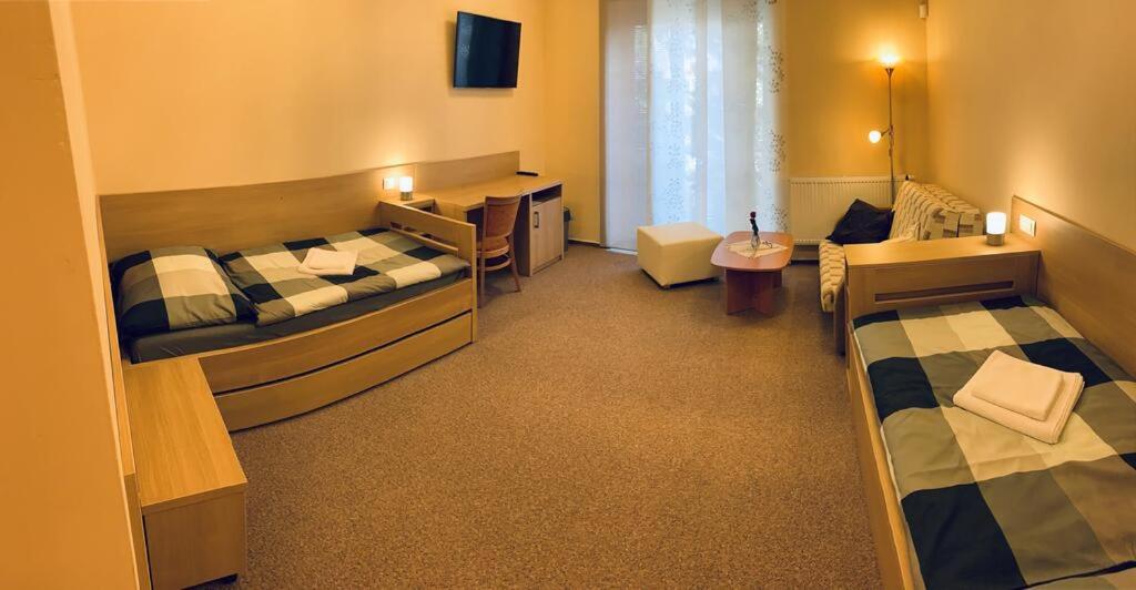 Zweibettzimmer